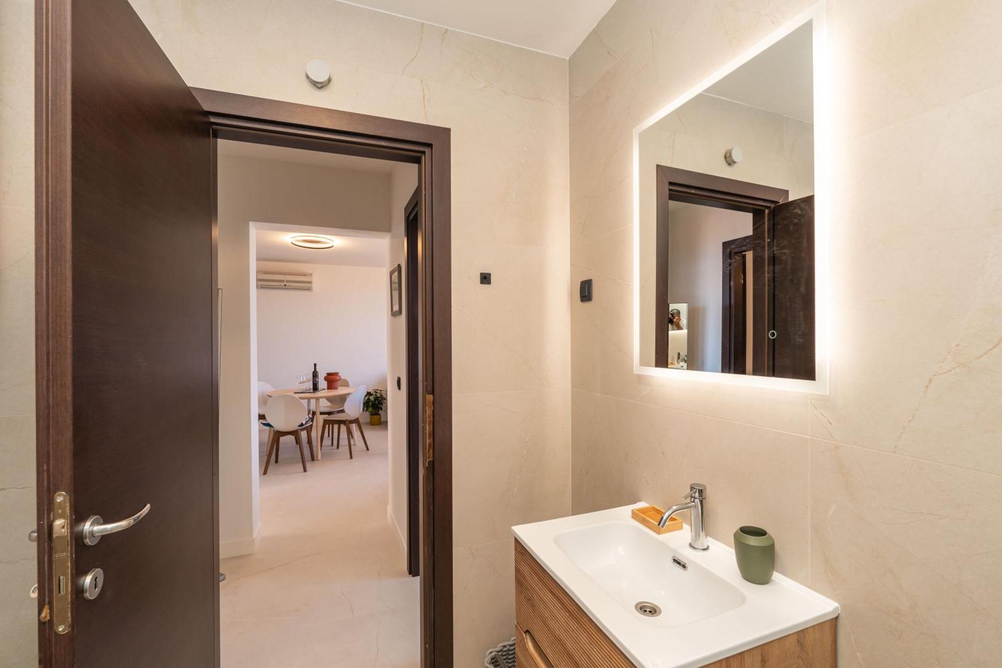 Apartment Ranieri Kono *
